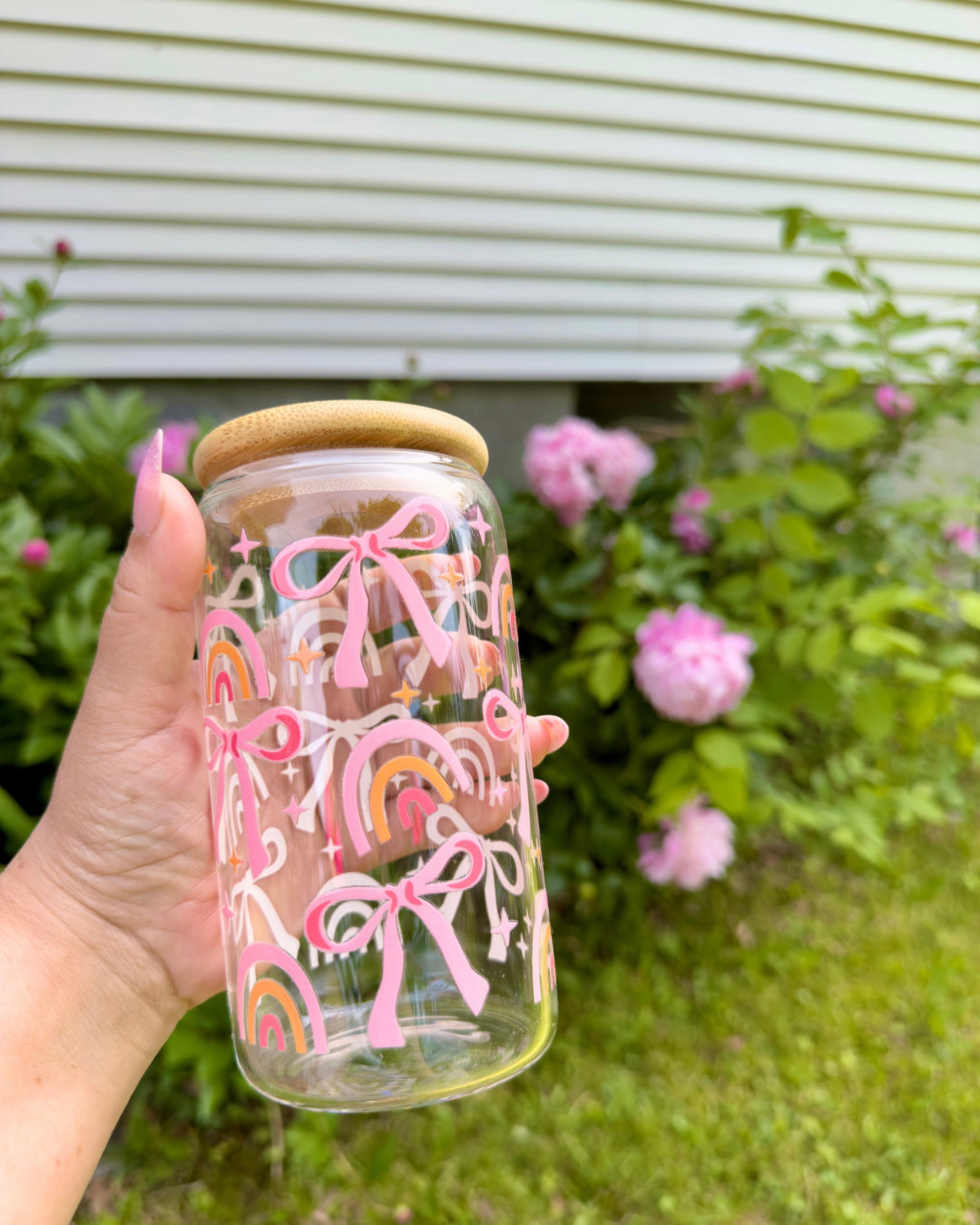 Vaso de vidrio cristalino lazos y arcoíris de verano
